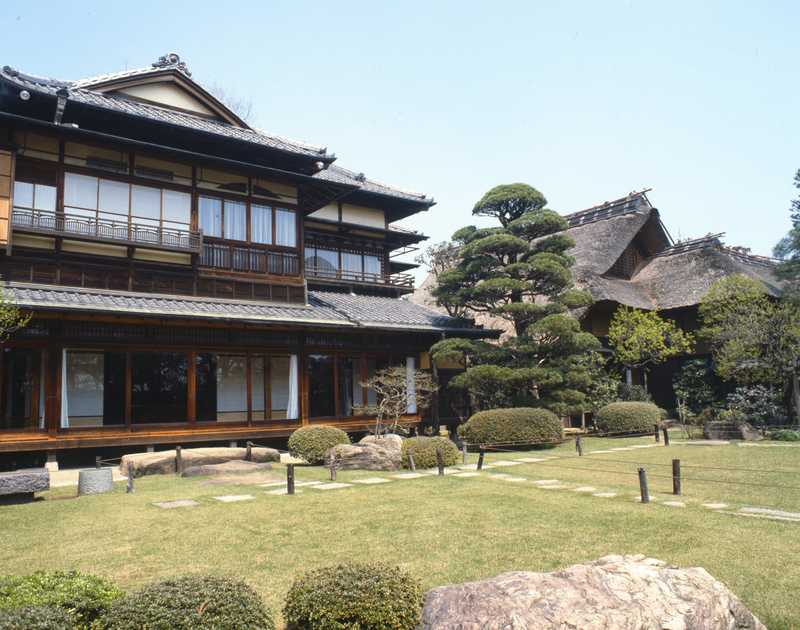 遠山記念館の画像