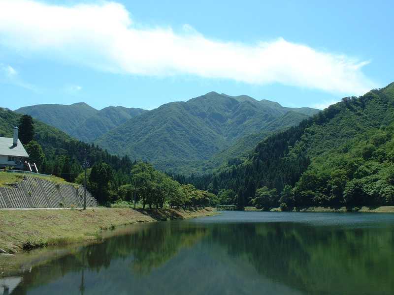 粟ヶ岳県民休養地キャンプ場の画像