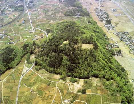 新府城跡の画像