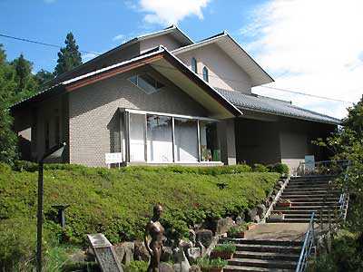 青木村郷土美術館の画像