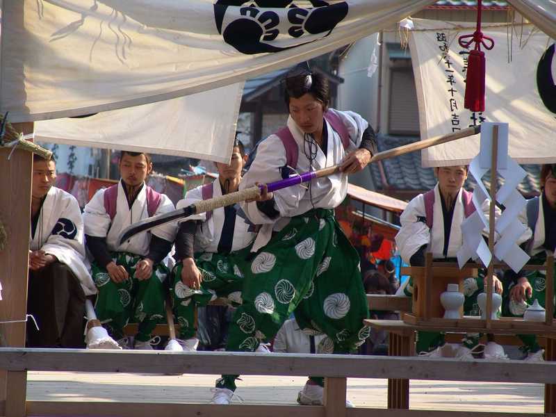 三熊野神社の地固め舞と田遊びの画像