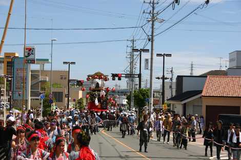 田原祭りの画像