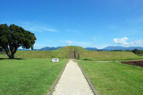 西都原古墳群の画像