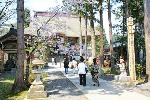 如法寺鳥追観音の画像