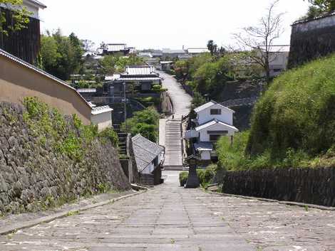 志保屋の坂の画像