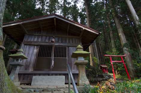 五柱神社の画像