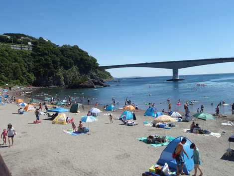 岩海水浴場の画像