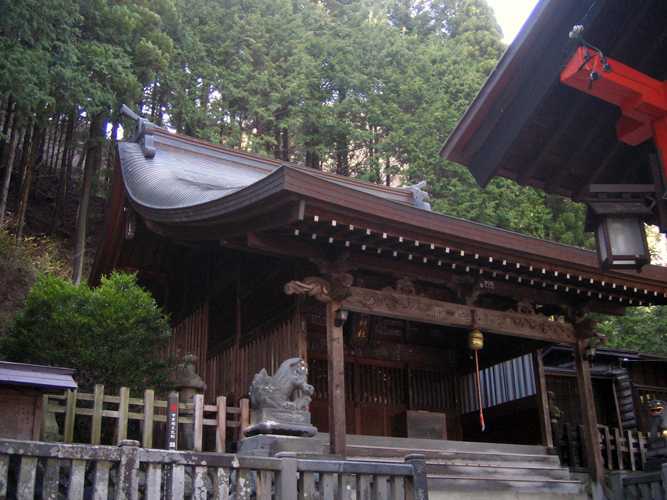 鎮神社の画像