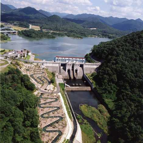 青野ダムの画像