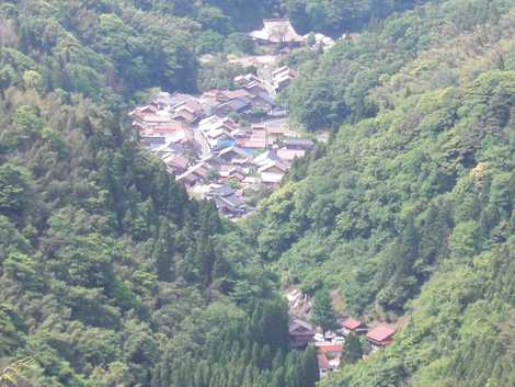 石見銀山鉱山町の画像