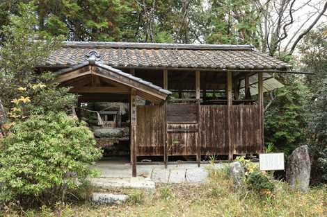 岩神のゆるぎ岩の画像