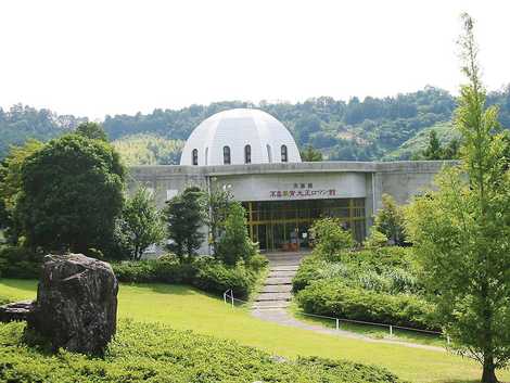 高畠華宵大正ロマン館の画像