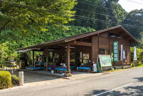 鹿央物産館の画像