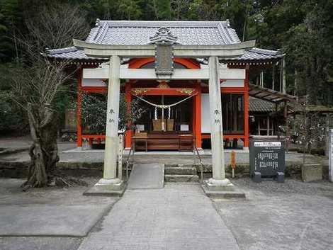 投谷八幡宮の画像