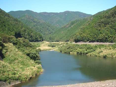 明神湖の画像