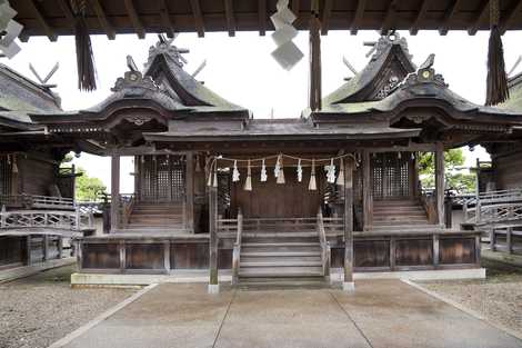 阿閇神社本殿の画像