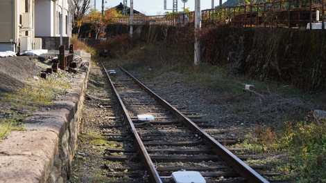 吉野軽便鉄道吉野駅ホーム跡（近鉄六田駅）の画像