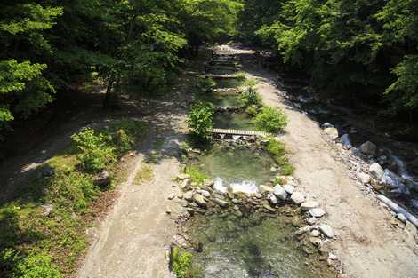 山梨市役所 三富久渡の沢つり場 甲府 釣堀 の施設情報 いつもnavi