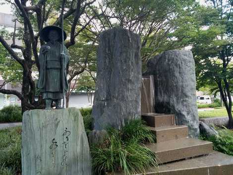 山頭火句碑の画像