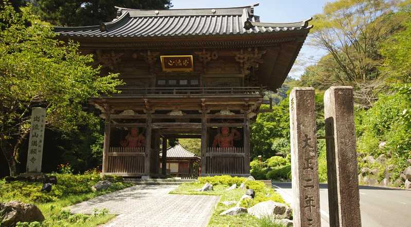 出流山満願寺の画像