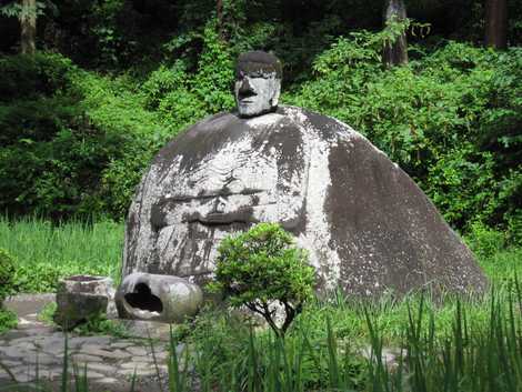 万治の石仏の画像