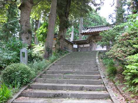 山の寺遊歩道の画像