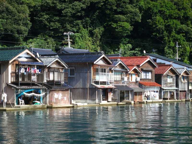 伊根湾めぐり遊覧船(京都府北部)の施設情報|ゼンリンいつもNAVI