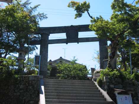 金峯山寺 銅の鳥居の画像