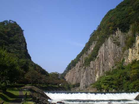 小原の材木岩の画像