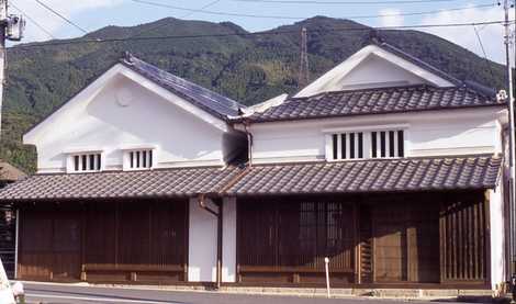 福岡県指定有形文化財石田家住宅の画像